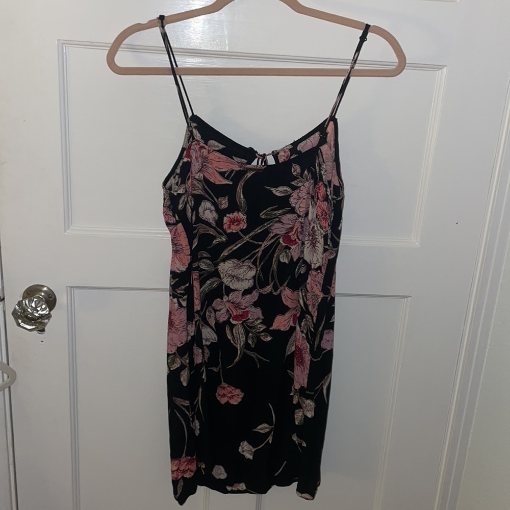 Billabong Floral Dress - Picture 2 of 2